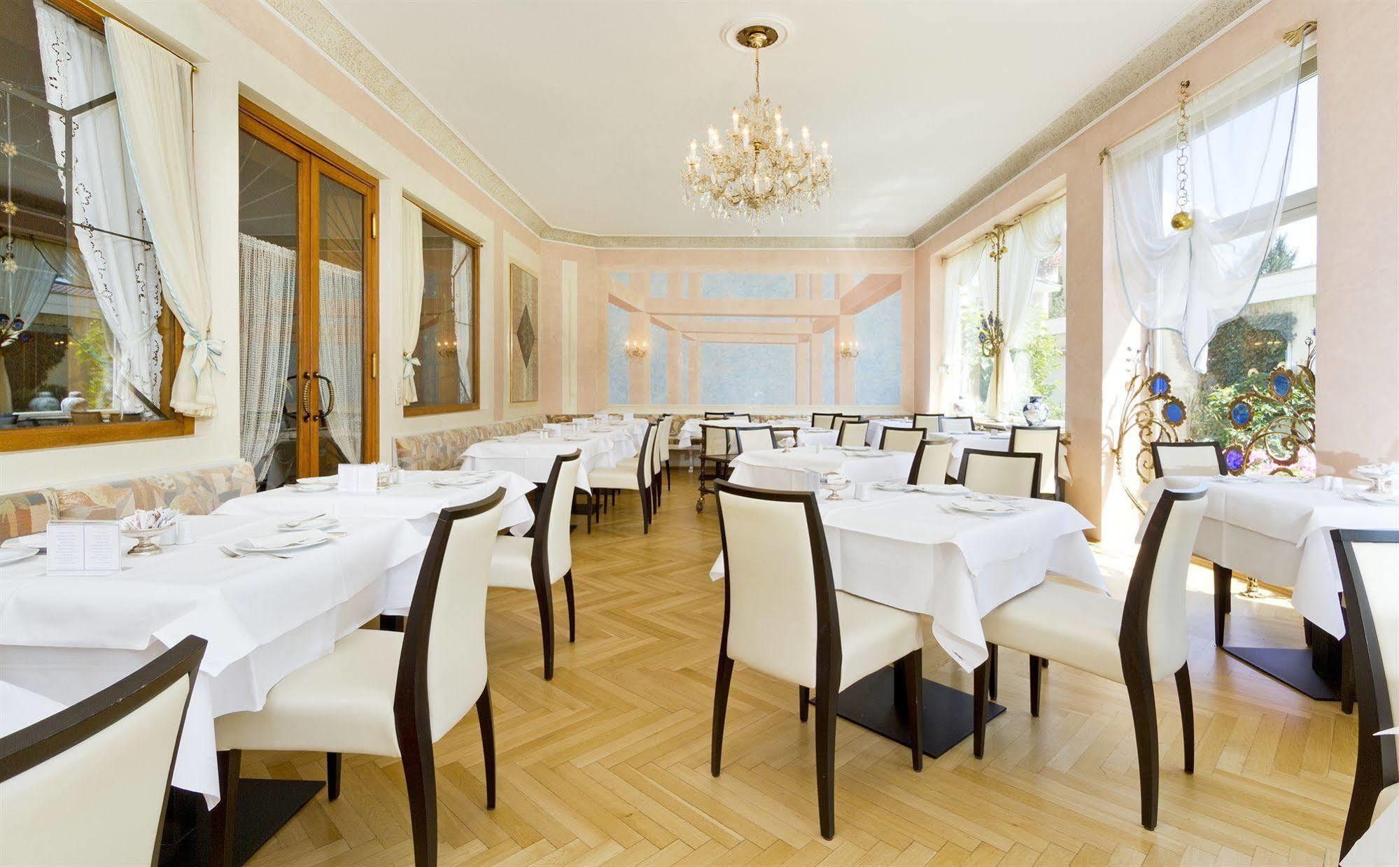 Wittelsbacher Hof Swiss Quality Hotel Garmisch-Partenkirchen Restoran gambar